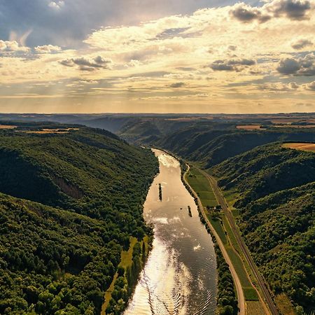 Hotel Zehnthof Ирциг Экстерьер фото
