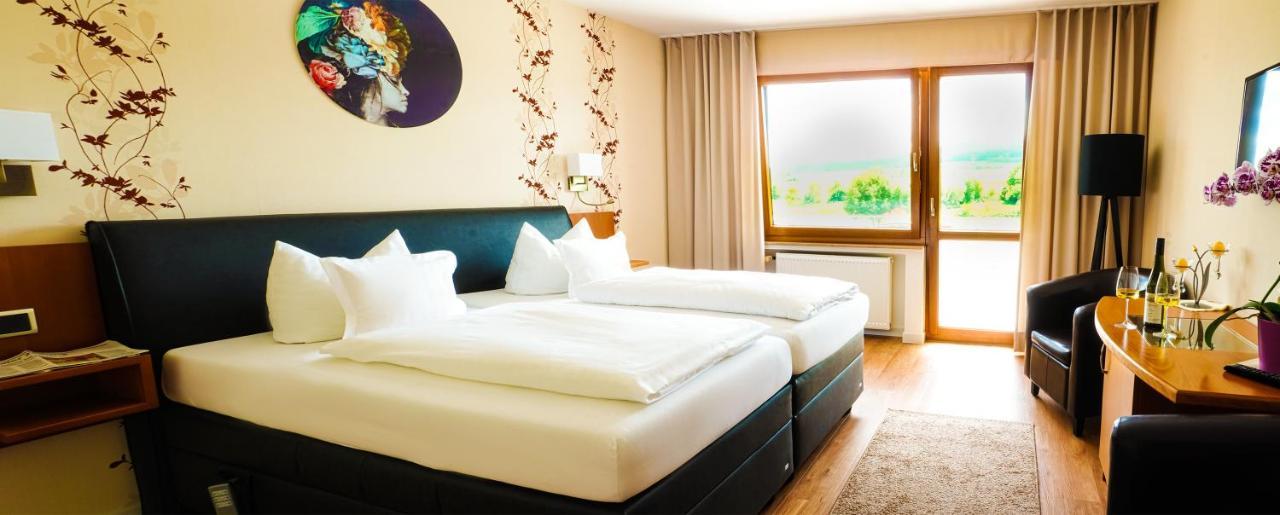 Hotel Zehnthof Ирциг Экстерьер фото
