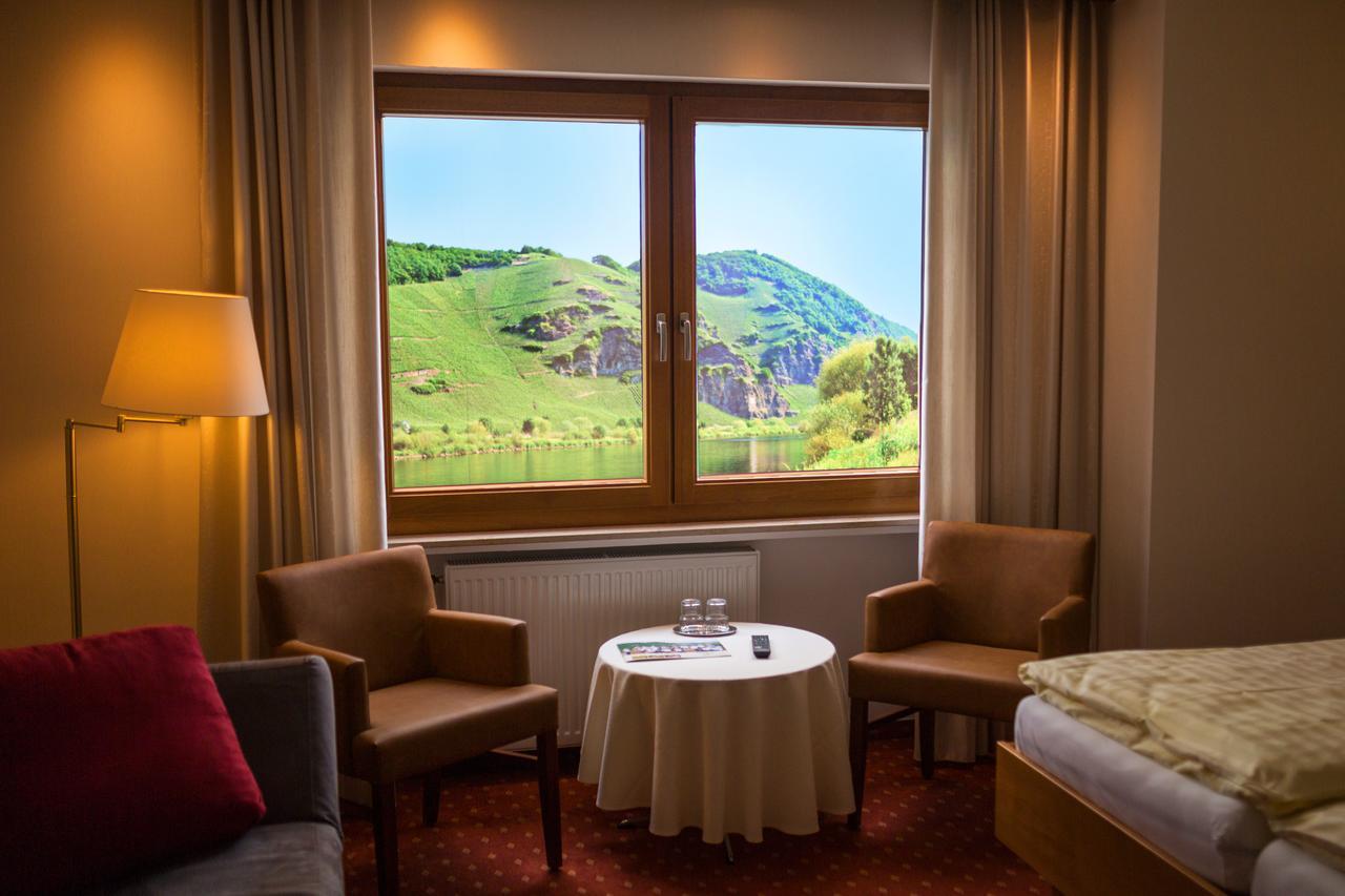 Hotel Zehnthof Ирциг Экстерьер фото